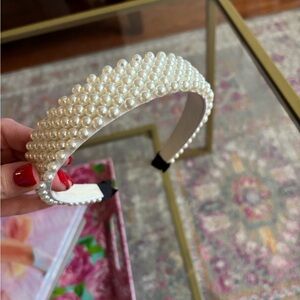 Pearl headband